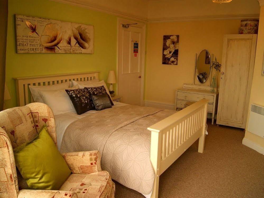 Sunset Guest House Hunstanton Exteriér fotografie A bedroom at the hotel